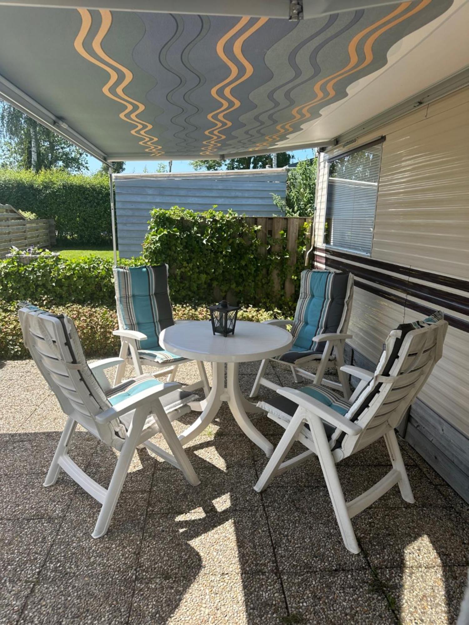 Gezellige Stacaravan Met Groot, Zonnig Terras! Belt-Schutsloot Εξωτερικό φωτογραφία